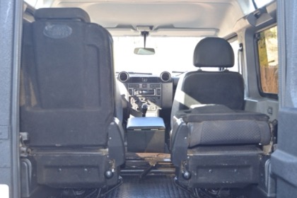 LAND ROVER DEFENDER SERPENT 2.4 DIESEL MANUAL - Cohen & Cars