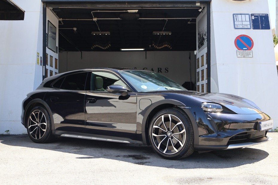 SOLD* Porsche Taycan 4 Cross Turismo 381HP *NATIONAL* *VAT