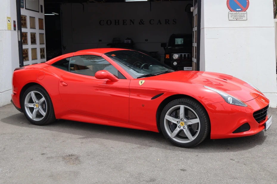 FERRARI CALIFORNIA T 3.9 V8 TWIN TURBO 560CV *ES Plates* - Cohen