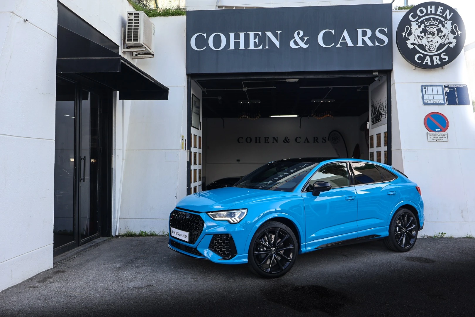 AUDI RSQ3 2.5 PETROL TFSI AUTO 400HP - Cohen & Cars